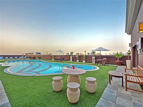 Best Price on Royal Ascot Hotel in Dubai + Reviews