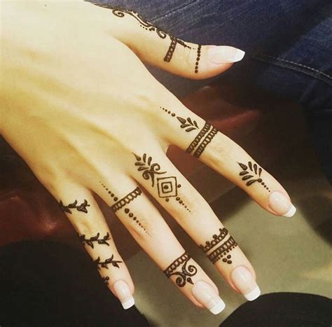 Pin by نورة نورة on henna حناء | Henna tattoo designs, Henna tattoo ...