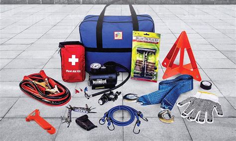 The 4 Best Emergency Car Kits