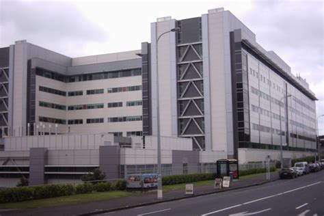 File:Auckland City Hospital 01.jpg - Wikimedia Commons