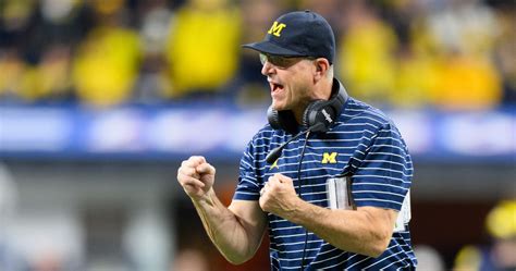 Projecting Who's Staying and Who's Leaving from Michigan After Bowl ...