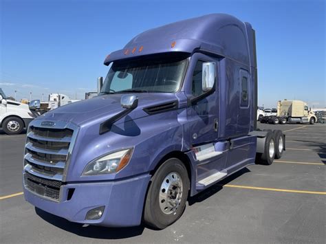 FREIGHTLINER CASCADIA 126SLP 2020