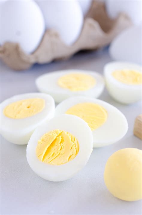 How to Make Perfect Hard Boiled Eggs