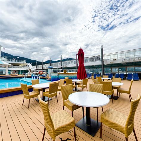 Pool on Norwegian Pearl Cruise Ship - Cruise Critic