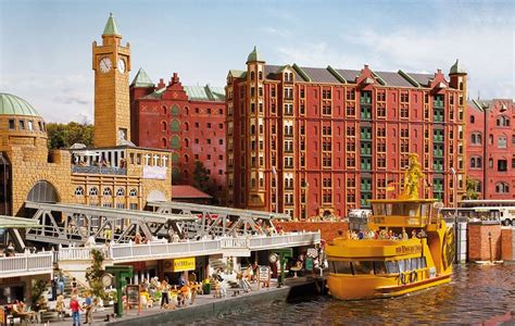 Hotels & Travel Packages | Miniatur Wunderland Hamburg