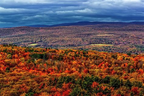 Hudson Valley NY Autumn Photograph by Susan Candelario - Pixels