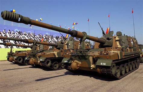 South Korea's K9 Thunder Is a Cutting-Edge Self-Propelled Howitzer | War History Online