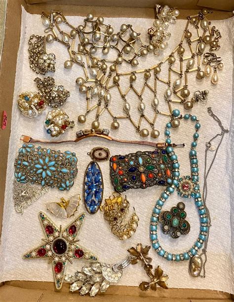 Sold Price: (20) PC. LOT OF VINTAGE ESTATE JEWELRY - Invalid date CST