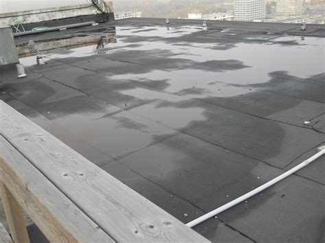 Critical considerations for replacing a flat roof - Construction Canada