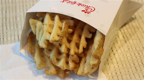 The Precise Amount Of Time Chick-Fil-A Waffle Fries Are Cooked