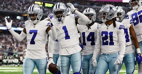 'Pissed-Off!' Dallas Cowboys Defense 'Pushing Standards' - Coach Dan Quinn Locker-Room Reveal ...