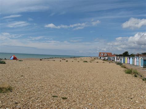 Beach huts on Ferring beach © Dave Spicer :: Geograph Britain and Ireland