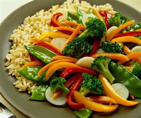 Proponen comida vegetariana como opción de dieta saludable - Salud en ...