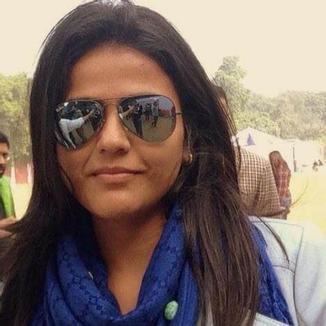 Sweta Singh (Journalist) Wiki, Biography, Age, Husband, Images - News Bugz