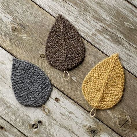 The festive autumn leaves are perfect for coasters, a bunting, or even ...