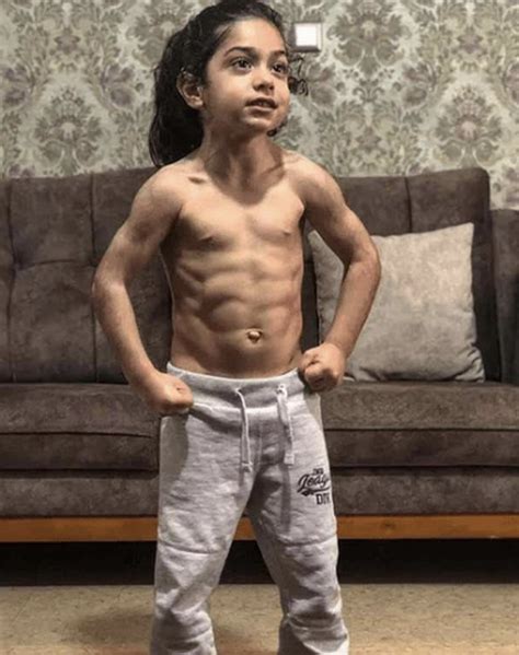 This kid has taken over the internet with his looks, see how old he is and what he's doing ...