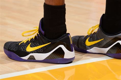 Kobe Bryant Debuts 'Hollywood Nights' Nike Kobe 9 Elite Low PE | Sole Collector