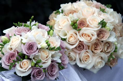 2560x1700 Resolution roses, flowers, wedding bouquets Chromebook Pixel ...