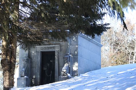 Aurora Cemetery, Winter Accents Town of Aurora, Ontario