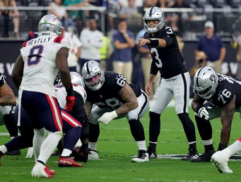 Raiders fans involved in fight during preseason finale