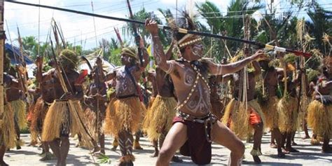 Anbeday: Budaya, Makanan, dan Ciri Khas Kota Manokwari, Papua Barat