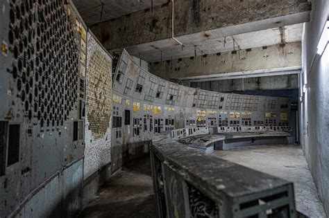 Control room for reactor 4 : r/chernobyl