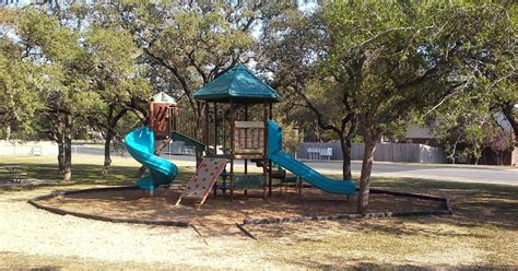 Play San Antonio: Woodland Oaks Park