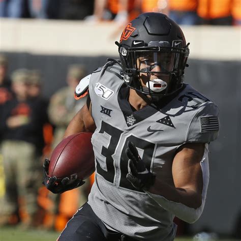 Chuba Hubbard to Forgo 2020 NFL Draft, Return to Oklahoma State | News ...