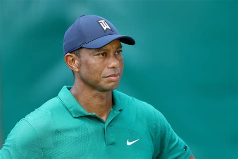 Tiger Woods Once Went to Lunch With a Group of Navy SEALs and Refused to Pick Up the Tab
