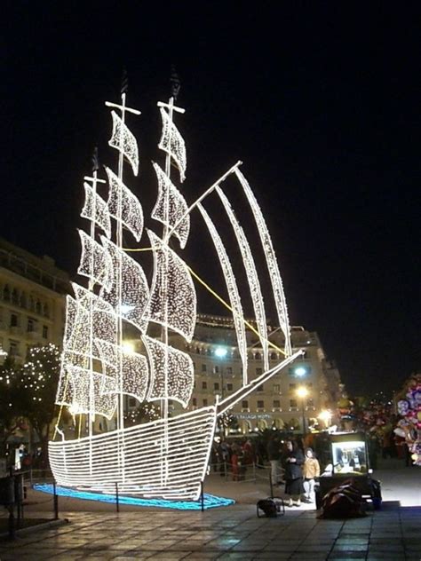 Exploring the Festive Christmas Decorations in Thessaloniki, Greece