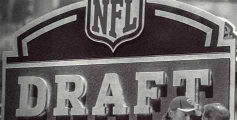 NFL Draft Facts | History | Rules | Fun Facts About