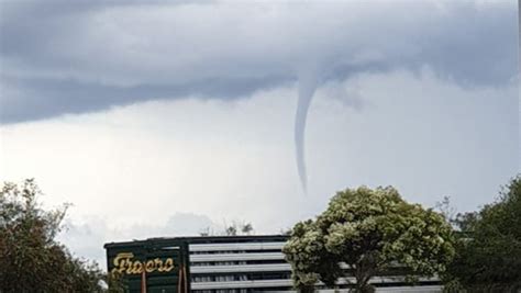 Queensland weather: Brisbane in firing line as supercells bring deluge ...