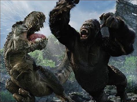 Image - King Kong hitting V.rex.jpg | King Kong Wiki | FANDOM powered ...