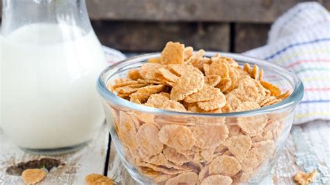 The Best Healthy Cereal Brands to Eat for Weight Loss | Eat This Not That