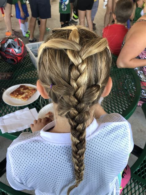 10 Hairstyles For Football Games | Hairstyles Street