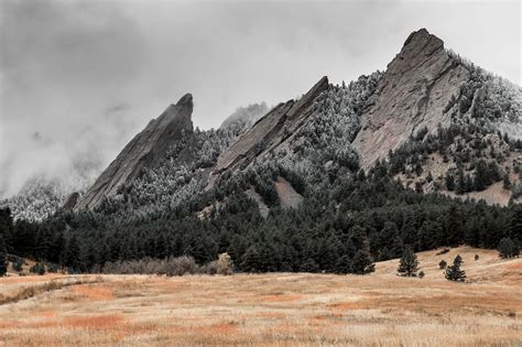 Expose Nature: Flatirons with the first snow of the year - Boulder ...