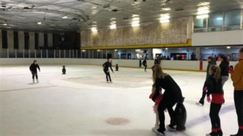 Bradford Ice Rink | Day Out With The Kids