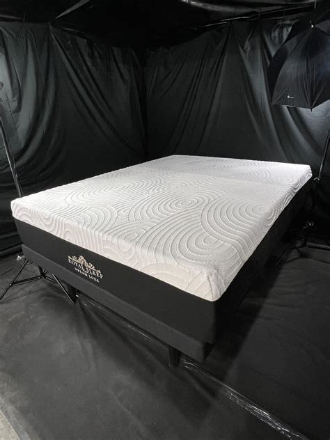 Royal Sleep 13.5" Dream Lux Gel Infused Ultra Plush Mattress - Tampa Bay Mattresses