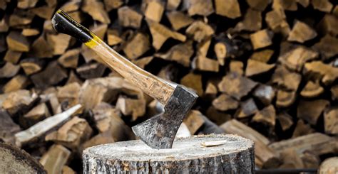 Hatchet vs Axe Explained: Comparing These Distinct & Useful Tools - The ...