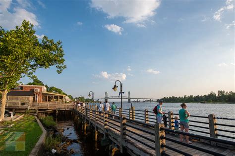 Wilmington Riverwalk - Wilmington-NC.com