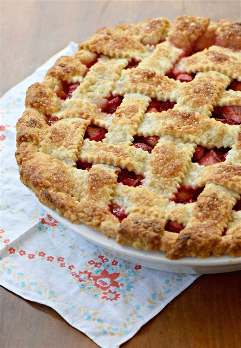 strawberry-rhubarb-pie - West of the Loop