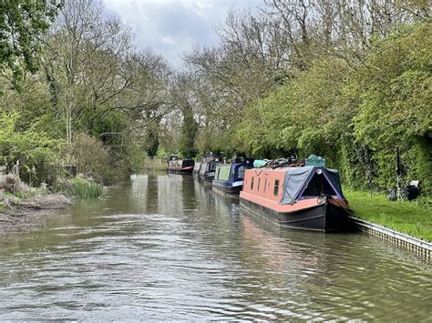 Grand Union Canal © Andrew Abbott cc-by-sa/2.0 :: Geograph Britain and ...