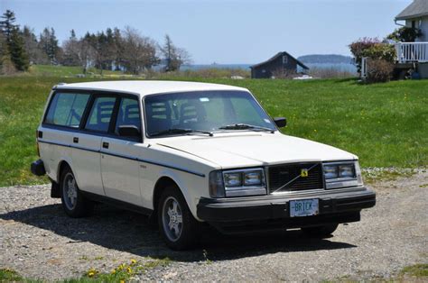 1982 Volvo 240 Turbo Wagon - Classic Volvo 240 1982 for sale