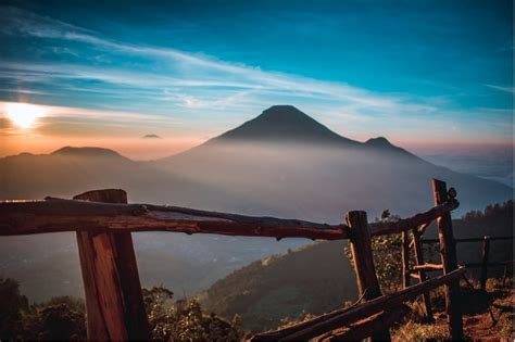 Dieng Plateau Sunrise Tour Starts from Yogyakarta - Borobudur Sunrise Tour