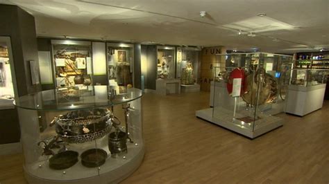 North Hertfordshire Museum finally opens to the public in Hitchin - BBC News