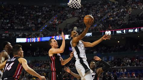 Miami Heat 111-101 San Antonio Spurs | NBA Highlights | NBA News | Sky ...