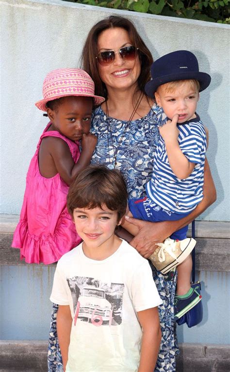 Photos from Party Pics: Global - E! Online | Celebrity moms, Mariska hargitay, Famous moms