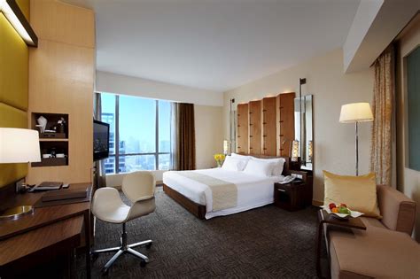 Centara Grand at Central World Hotel in Bangkok - Room Deals, Photos ...