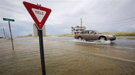 Tropical storm Gordon expected to hit Gulf Coast as hurricane | CBC News