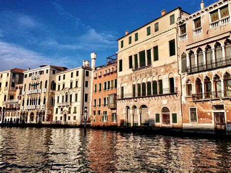 Cannaregio, Venice's Most Relaxing District - Lions in the Piazza